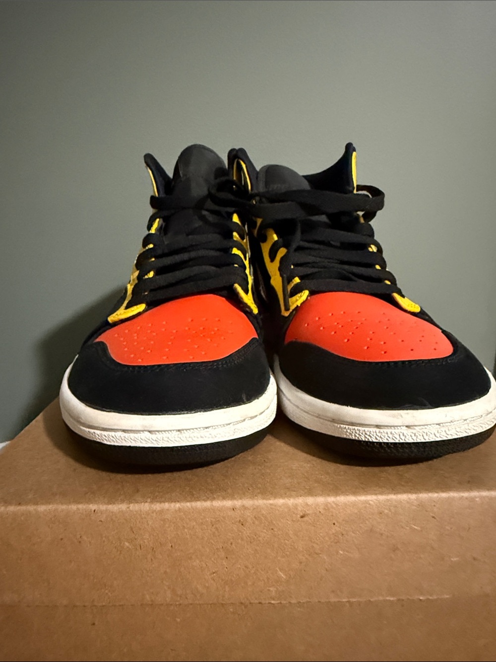Jordan 1 Amarillo